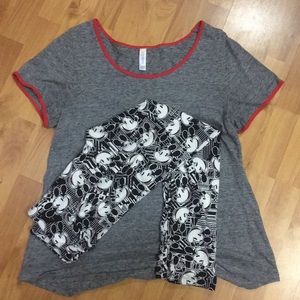 Lularoe Disney outfit- classic Mickey Mouse!